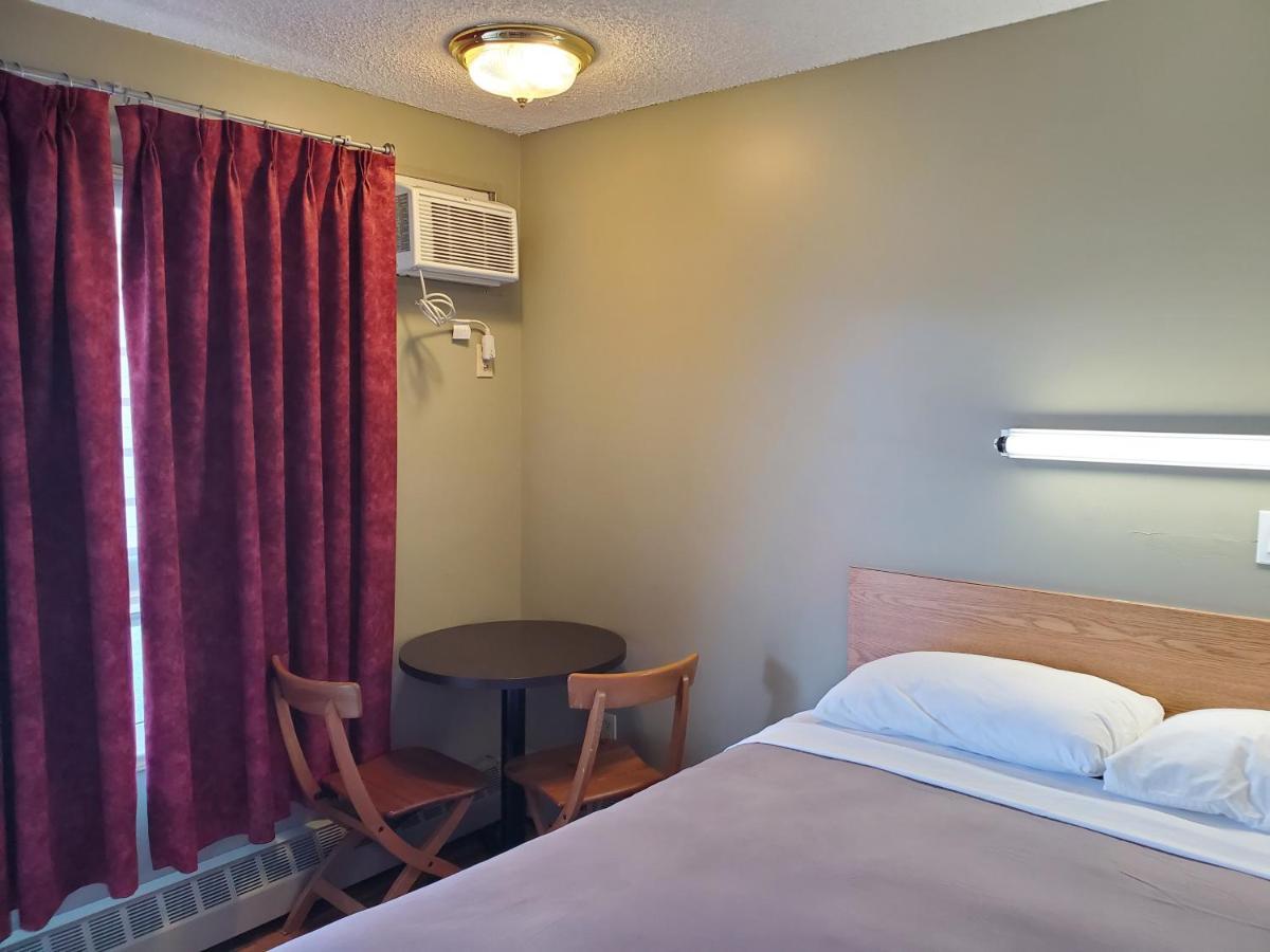 Stars Inn - Motel Fort Saskatchewan Екстер'єр фото